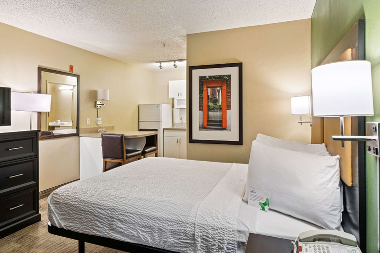 Bedroom 3, Extended Stay America Suites Washington DC Reston, Fairfax
