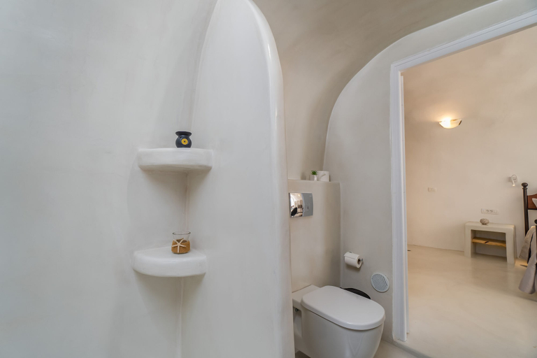 Bathroom 4, Cally Cave Houses, South Aegean