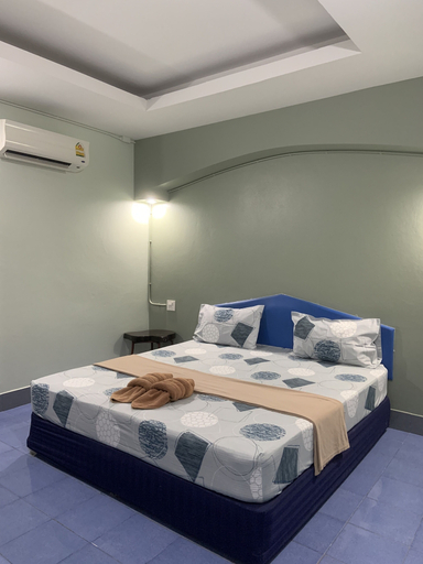 Bedroom 2, Kantang Park Hotel, Kantrang