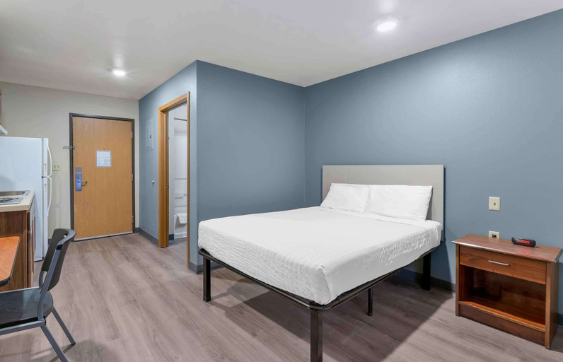 Bedroom 3, Extended Stay America Select Suites - Lubbock - West, Lubbock