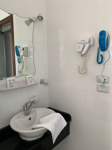 Bathroom, Dolphin Ras Elbar, Damietta