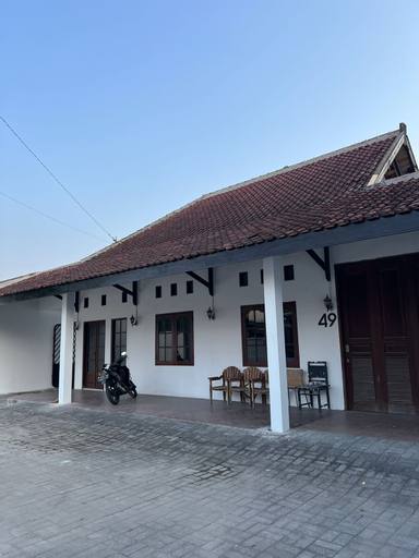 Exterior & Views 4, White House Malioboro, Yogyakarta