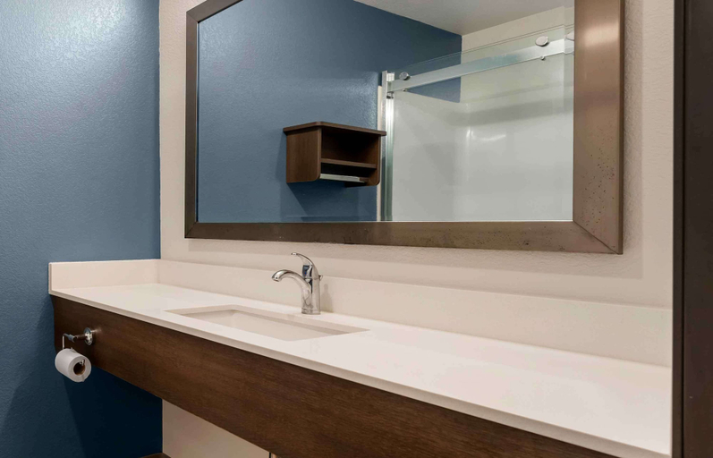 Bathroom 4, Extended Stay America Suites - St Paul - Woodbury, Washington