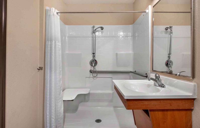 Bathroom 4, Extended Stay America Select Suites - Lake Worth, Palm Beach