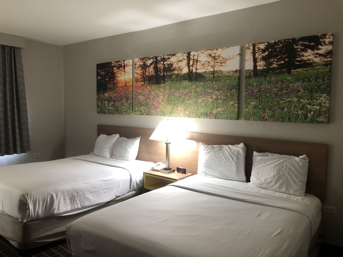 Bedroom 3, Days Inn & Suites by Wyndham Romeoville, Will
