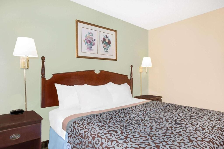 Bedroom 4, Meridian Inn, Lauderdale