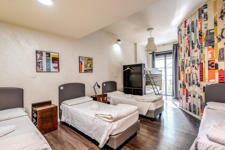 Bedroom 5, Hostel Trastevere, Rome