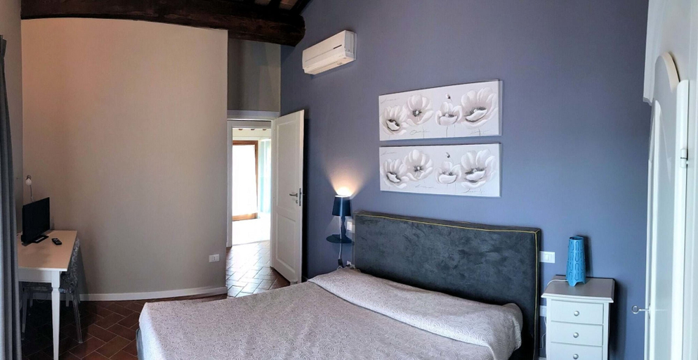 Bedroom 3, Borgo del Silenzio, Pisa