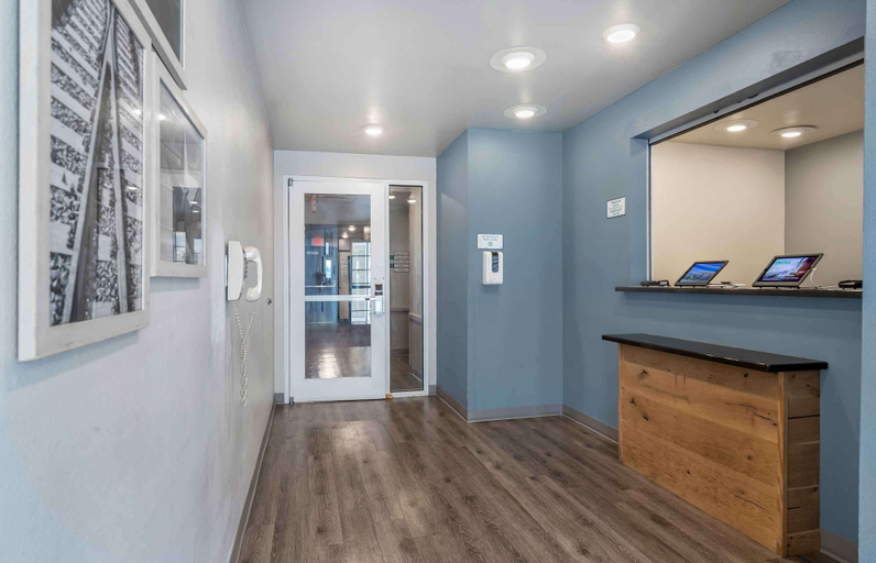 Others 5, WoodSpring Suites Austin Northwest, Williamson