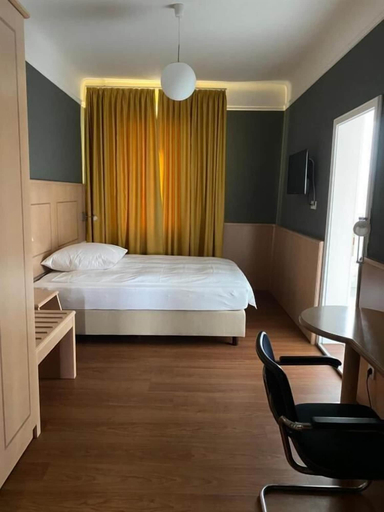 Bedroom 5, Hotel Union, Ortenaukreis