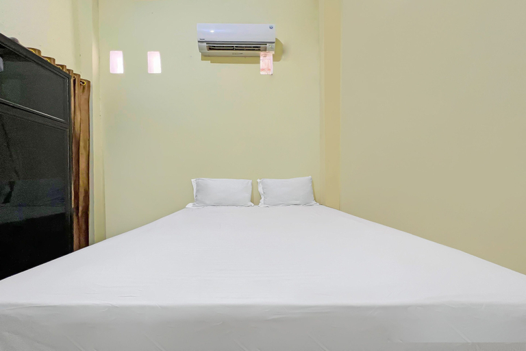 Bedroom 3, Hotel O Wisma Dg Tata, Makassar