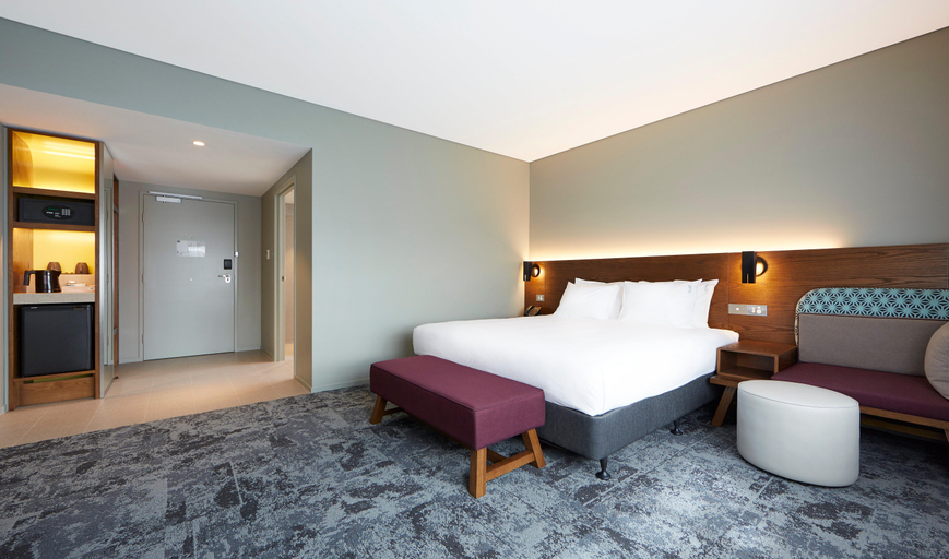 Bedroom 25