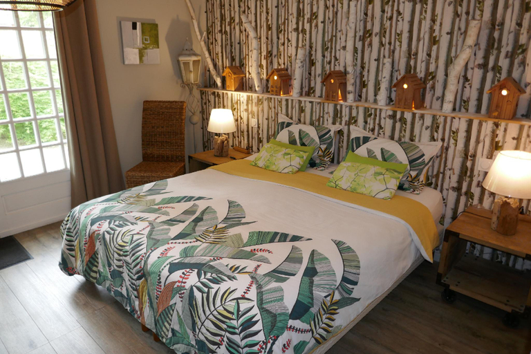 Bedroom 2, Manoir Desnachez, Morbihan