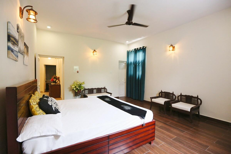 Bedroom 2, Casa Fiesta- City getaway. Enjoy stays and sunsets, Panchkula