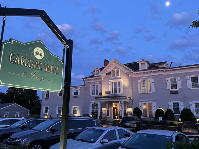 The Carriage House Inn Newport, Newport