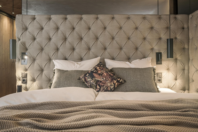 Bedroom 2, Hotel Sonnenhof, Schwaz
