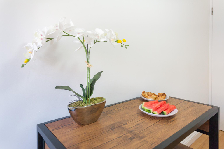 Food & Drinks, Holloway Apartments, London