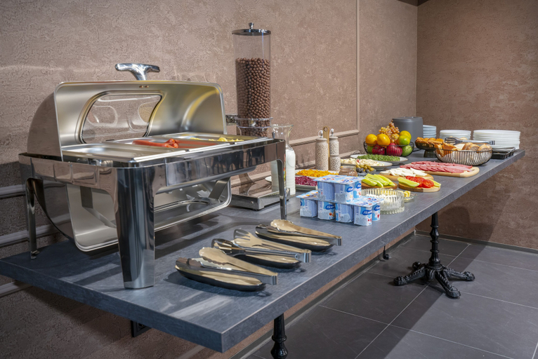Food & Drinks 5, Hotel Best Tbilisi, Tbilisi