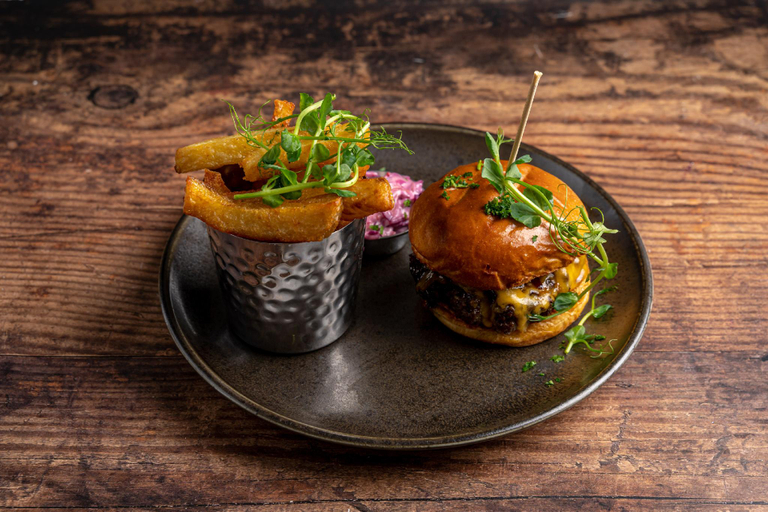 Food & Drinks 5, The Juniperlea Inn, Midlothian