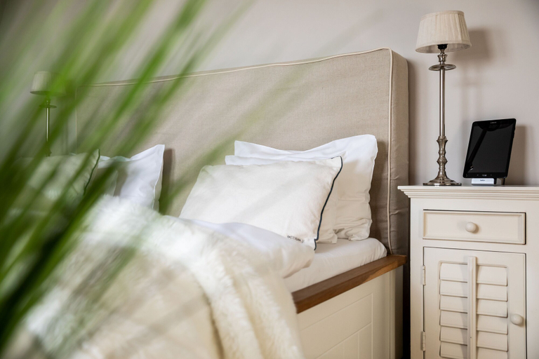 Bedroom 3, Strandhotel Zweite Heimat, Nordfriesland