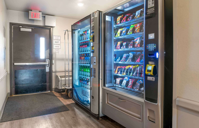Food & Drinks 5, Extended Stay America Select Suites - Kalamazoo - West, Kalamazoo