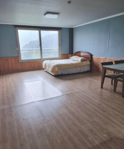 Others 4, Gimhae Solar House Pension, Gimhae