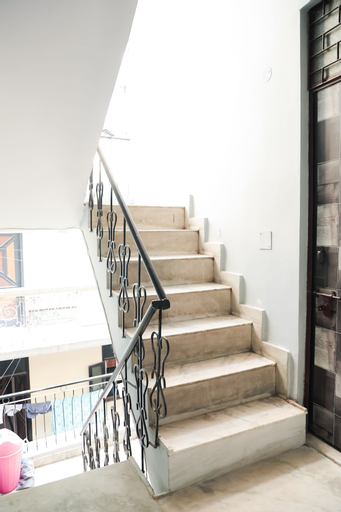 Others, Roomshala 127 Mannat Stay, West