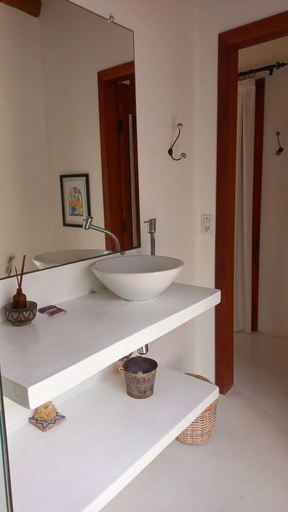 Bathroom 3, Casa Paula, Maraú