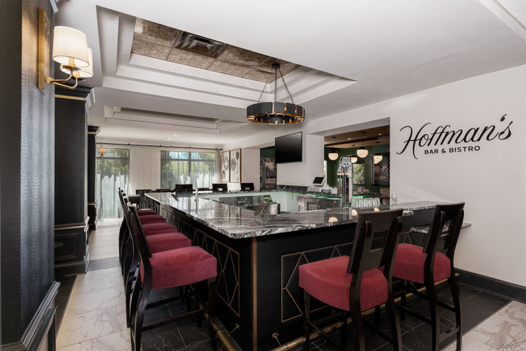Food & Drinks 5, Hotel Alice At Atlantic Beach, Carteret