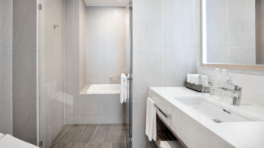 Bathroom 4