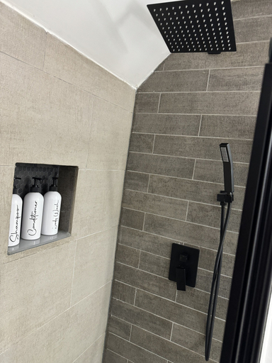 Bathroom 5, Cheerful and Modern, Ottawa