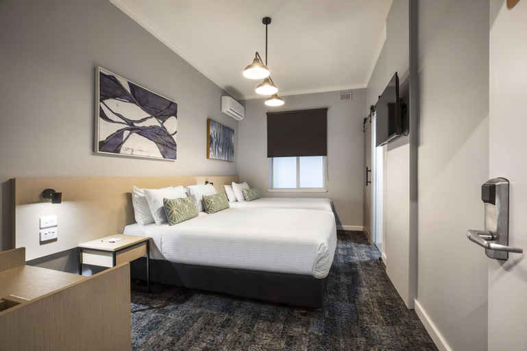 Bedroom 10