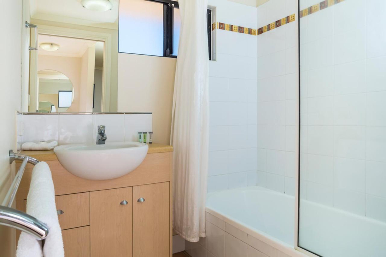Bathroom 4, City Plaza Apartments, Cairns