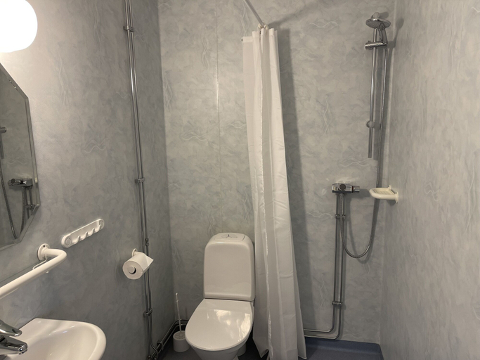 Bathroom 3, Hotell Luspen, Storuman