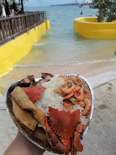 Food & Drinks, Hideaway Beach Resort, Calatagan
