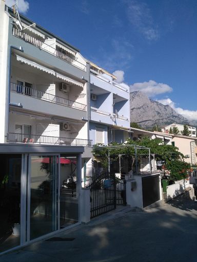 Exterior & Views 1, Sea view Apartment for 24 people - family, Baška Voda