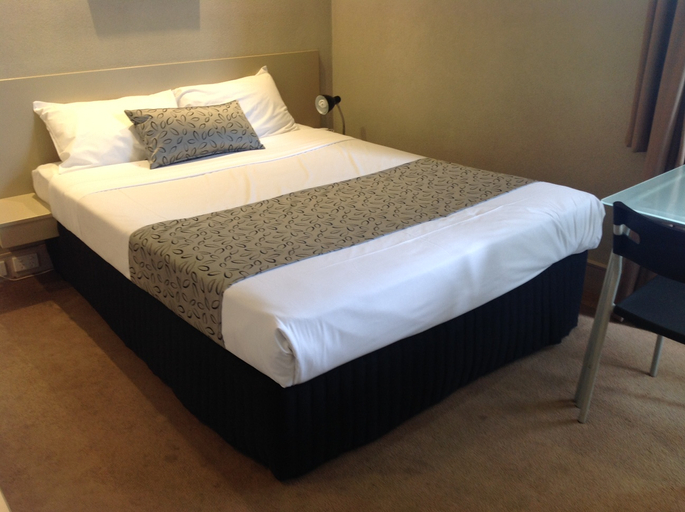Bedroom 4, Econo Lodge Parkville Place, Melbourne
