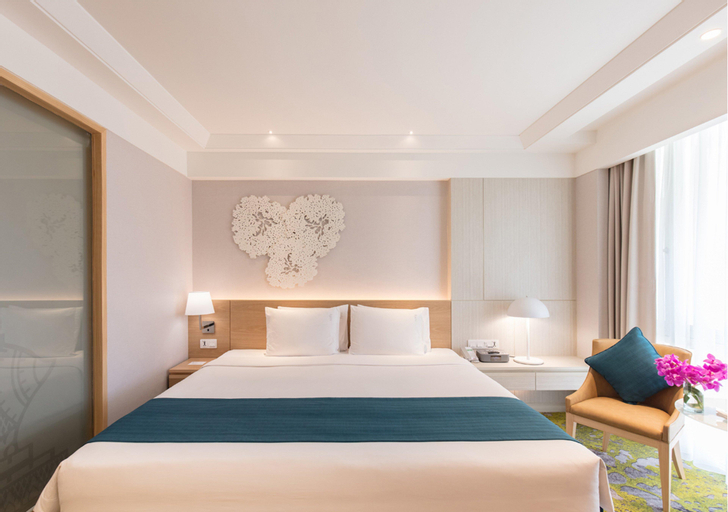 Bedroom 12