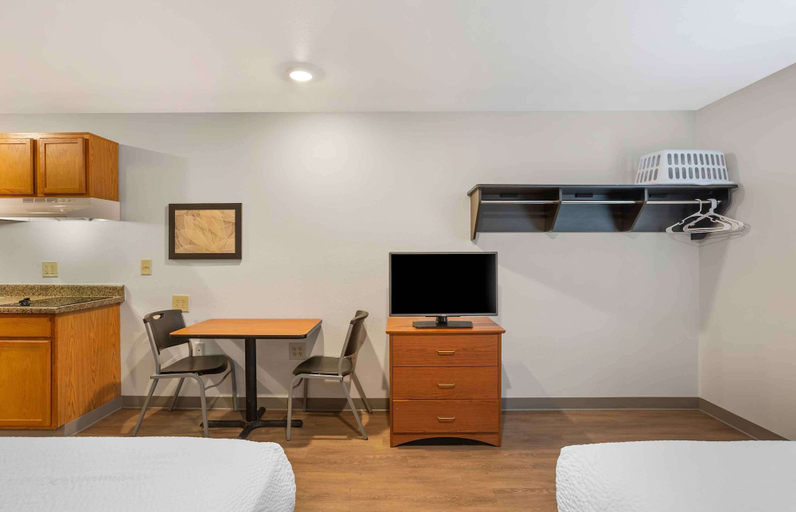 Bedroom 3, Extended Stay America Select Suites - Springfield - South - Battlefield, Greene