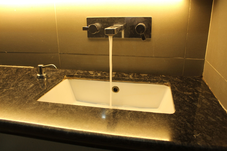 Bathroom 4, Hiltown Hotel, Sylhet