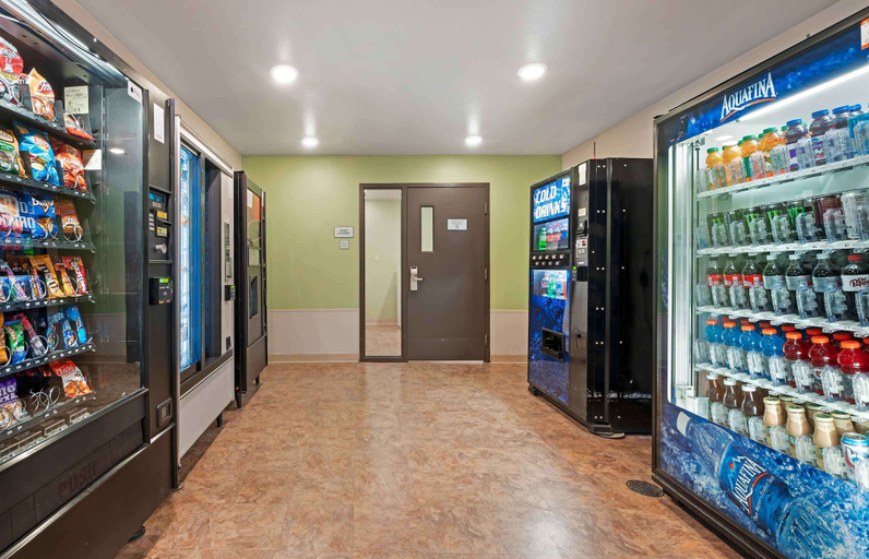 Food & Drinks 5, Extended Stay America Select Suites - Cincinnati - Florence - Airport, Boone