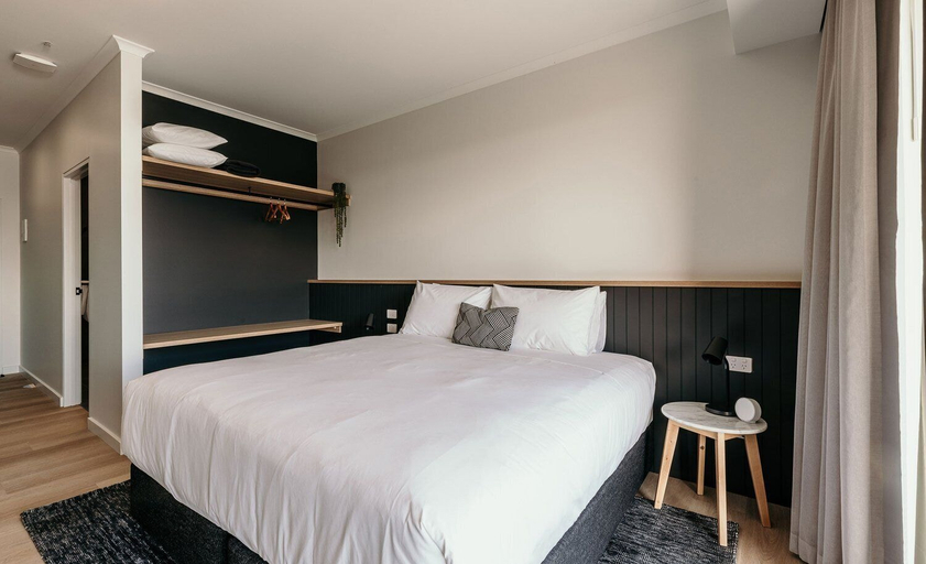 Bedroom 2, Met Apartments, Port Lincoln