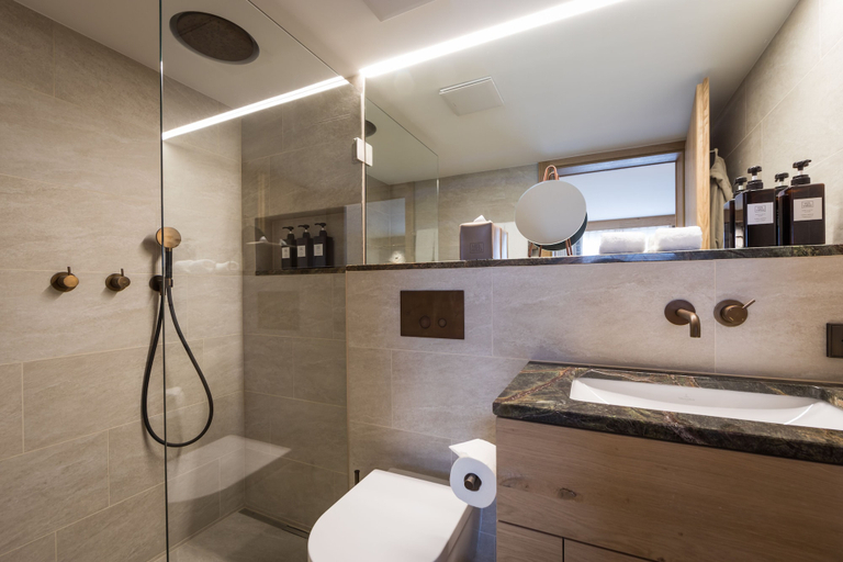 Bathroom 4, Hôtel de Verbier SUP, Entremont