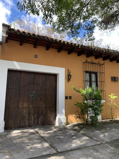 Others 3, Casa Anabel, Antigua Guatemala