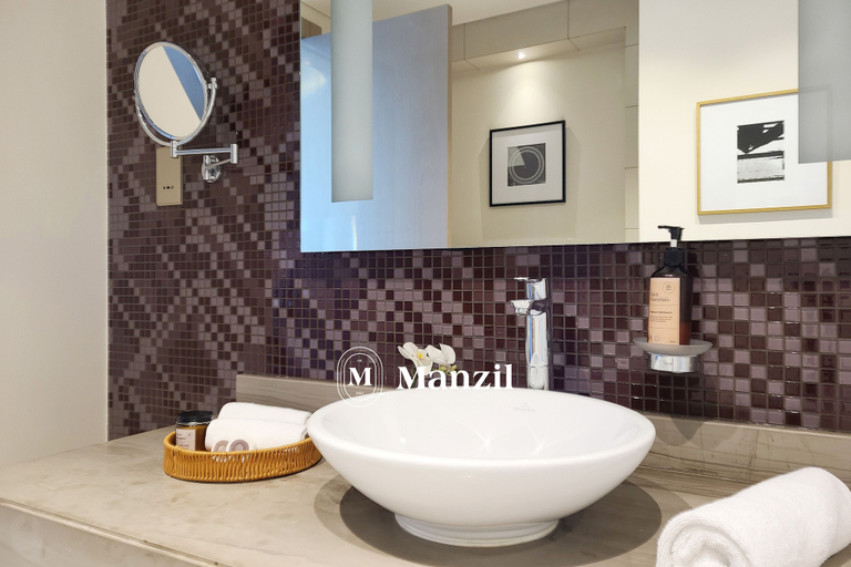 Bathroom, Manzil - Cozy 1BR in Paramount w Burj Khalifa View, Dubai