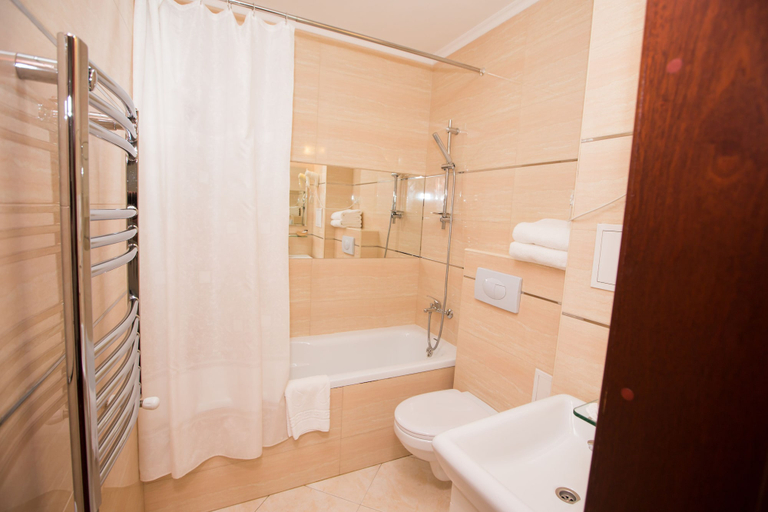 Bathroom 4, Jumbo Hotel, Chisinau