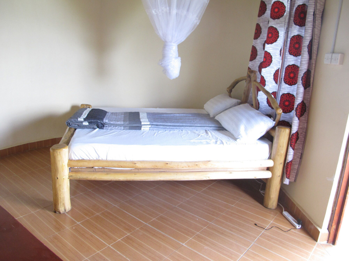 Bedroom 2, Nyamunyonyi Lake Resort, Rubanda