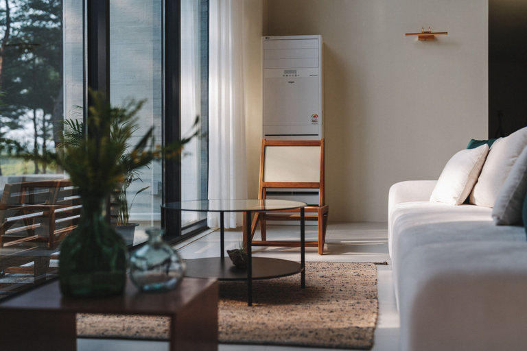 Living area 2, san180, Yangyang