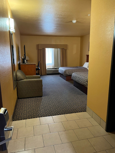 Bedroom 4, HiWay Inn Express, Choctaw
