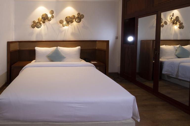 Bedroom 8
